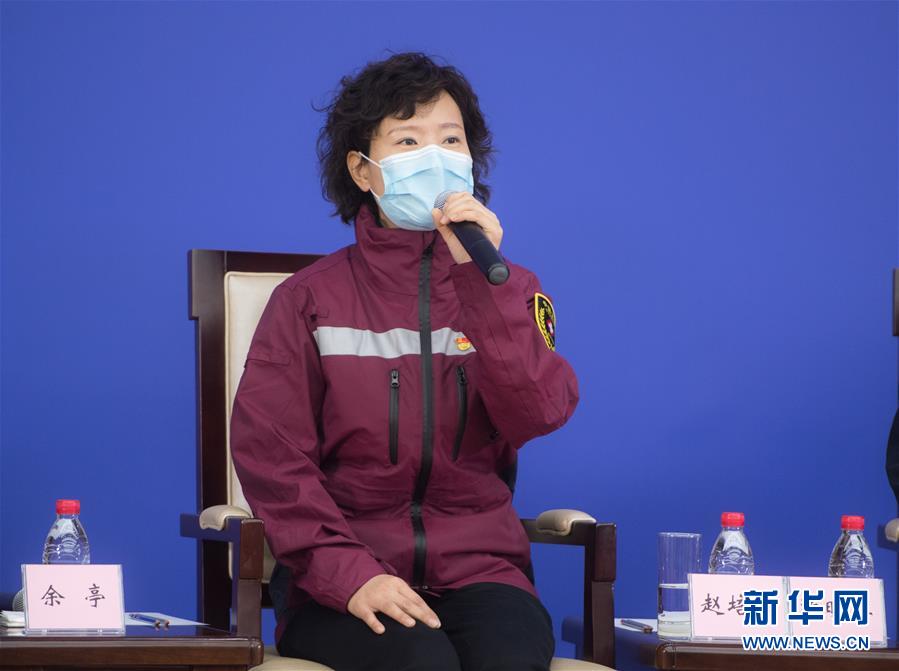 （聚焦疫情防控·圖文互動(dòng)）（5）分秒必爭！一切為了治病救人——中國抗疫生命至上的生動(dòng)實(shí)踐